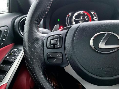 Used 2023 Lexus IS 500 image 23