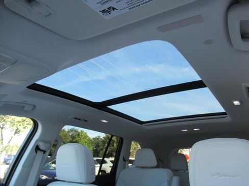 New 2026 Buick Enclave Avenir image 26