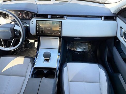 Used 2025 Land Rover Range Rover Velar S image 18