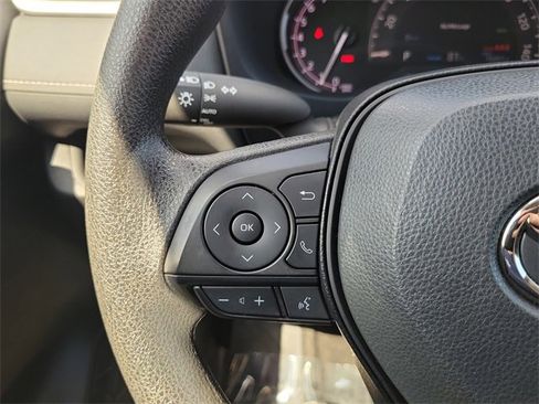 Used 2024 Toyota RAV4 XLE image 15