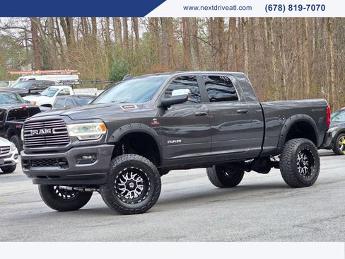 Used 2019 RAM 3500 Laramie image 1