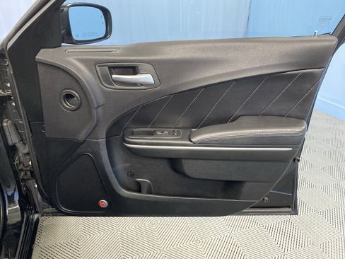 Used 2018 Dodge Charger GT image 47