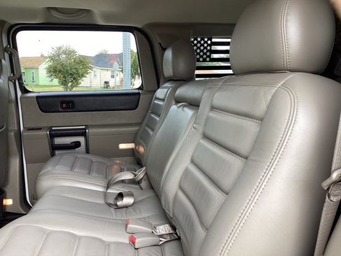 Used 2003 HUMMER H2 w/ Preferred Equipment Group AWD/4WD image 7