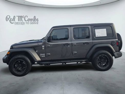 Used 2019 Jeep Wrangler Unlimited Sport S AWD/4WD image 2