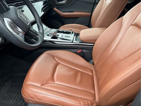 Used 2024 Audi Q7 2.0T Premium w/ Convenience Package image 5