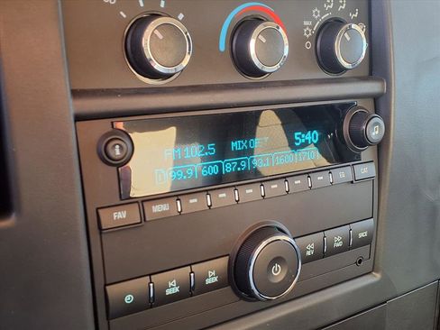 New 2025 GMC Savana 3500 Extended w/ Power Convenience Package image 4