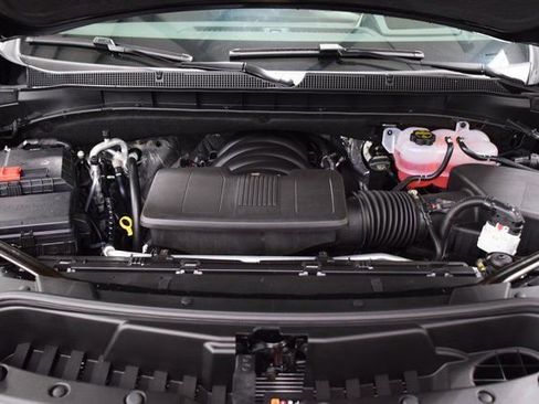 New 2026 Chevrolet Suburban High Country AWD/4WD image 30