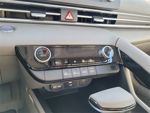 New 2026 Hyundai Elantra Blue image 20