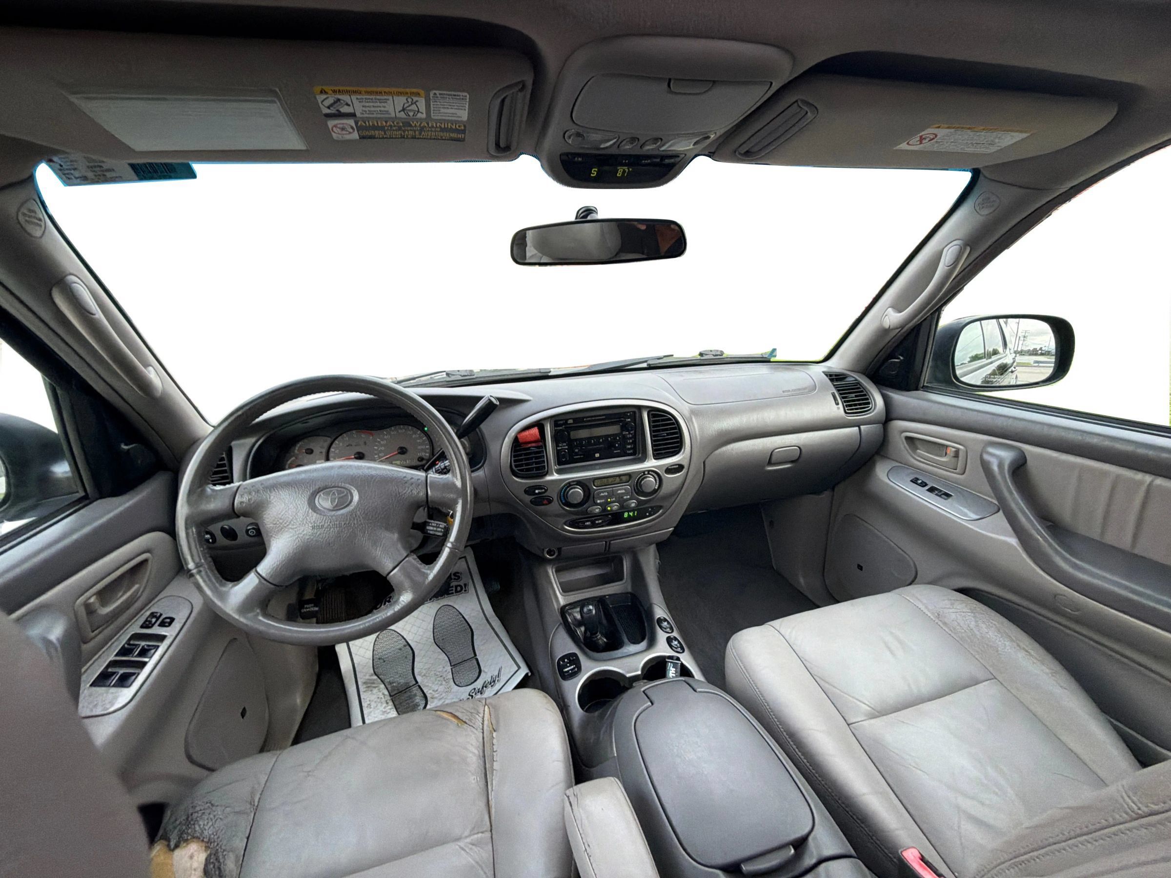 Used 2002 Toyota Sequoia Limited AWD/4WD image 22