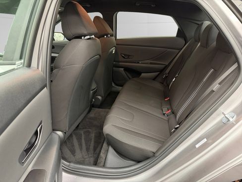 Certified 2025 Hyundai Elantra Sport w/ Cargo Package image 13