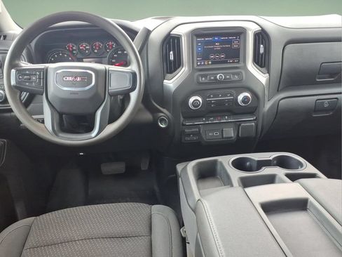 Used 2024 GMC Sierra 2500 Pro w/ Convenience Package AWD/4WD image 9