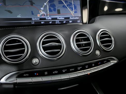 Used 2016 Mercedes-Benz S 63 AMG 4MATIC Coupe image 36