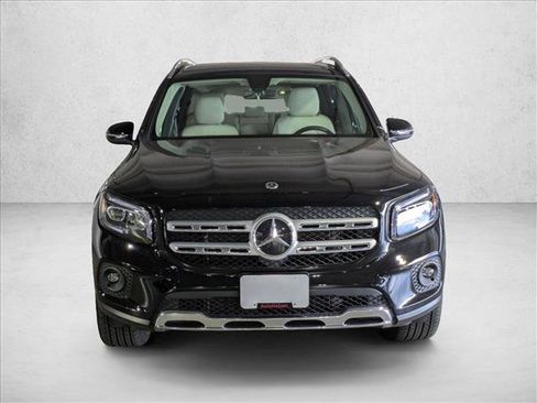 Certified 2023 Mercedes-Benz GLB 250 image 6