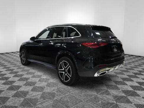 Certified 2024 Mercedes-Benz GLC 300 4MATIC image 3