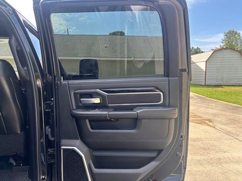 Used 2023 RAM 2500 Laramie AWD/4WD image 16