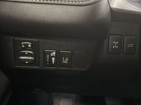 Used 2016 Toyota RAV4 XLE w/ Convenience Package AWD/4WD image 31