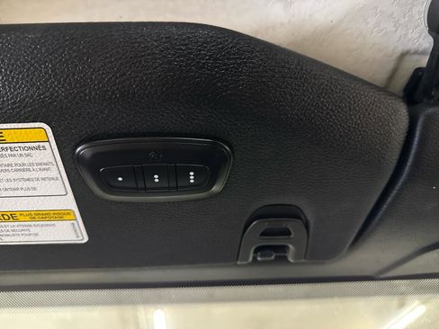 Used 2018 Jeep Wrangler Unlimited Sport S image 27