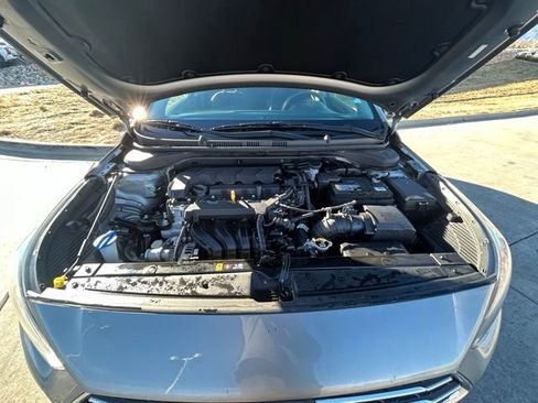 Used 2021 Hyundai Accent SEL image 30