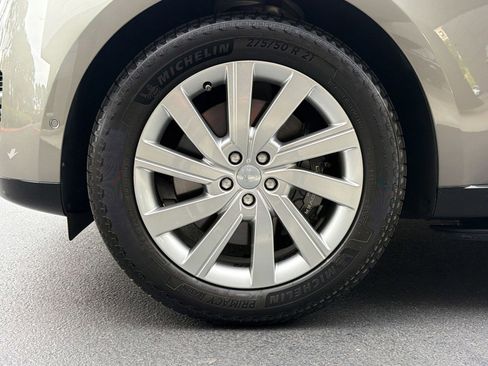 Used 2023 Land Rover Range Rover SE image 13