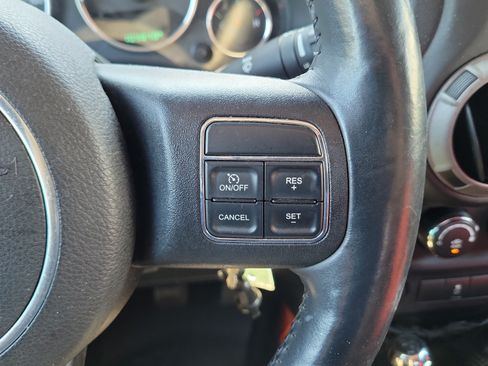 Used 2015 Jeep Wrangler Sport w/ Quick Order Package 23S AWD/4WD image 22