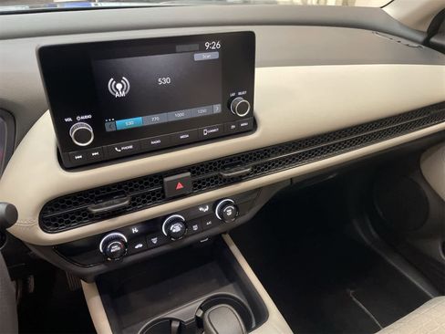 Certified 2025 Honda HR-V LX image 27