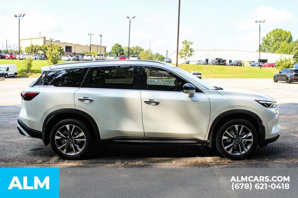 Used 2023 INFINITI QX60 Luxe w/ Cargo Package AWD/4WD image 8