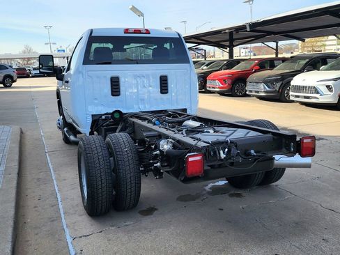 New 2026 GMC Sierra 3500 Pro w/ Convenience Package AWD/4WD image 5