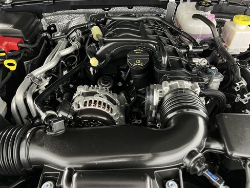 Used 2024 Jeep Gladiator Rubicon image 34