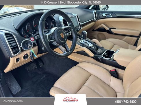 Used 2018 Porsche Cayenne image 14