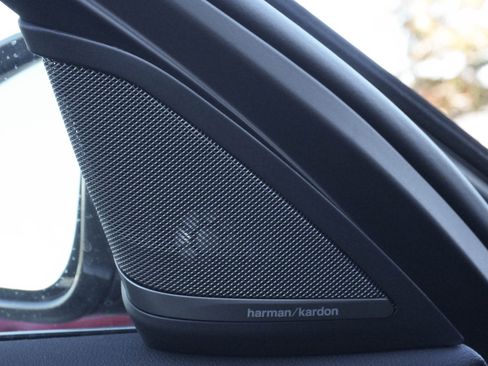 Certified 2023 BMW 540i w/ Premium Package image 24