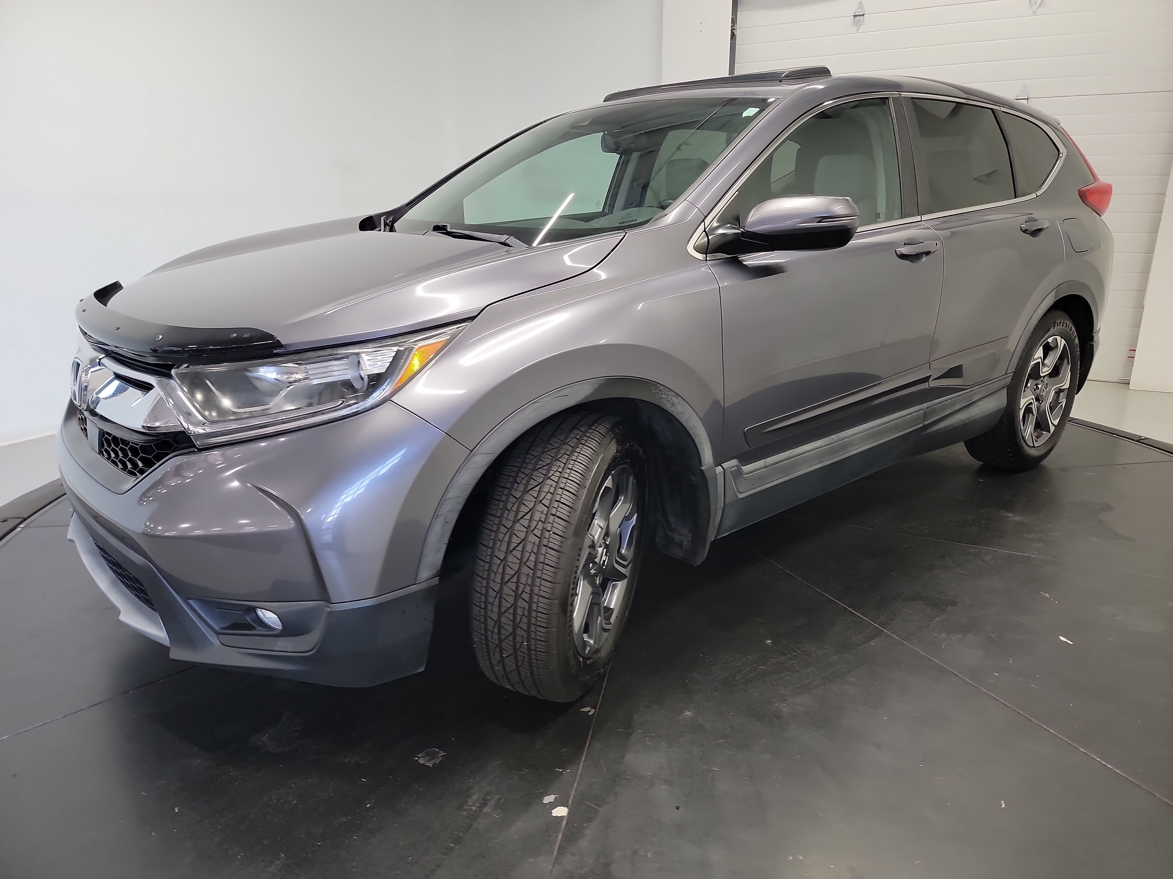 Used 2017 Honda CR-V EX-L image 3