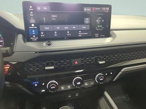 Certified 2023 Honda Accord Touring image 29
