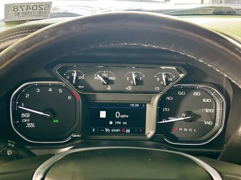 Used 2019 GMC Sierra 1500 SLT w/ SLT Premium Plus Package AWD/4WD image 14