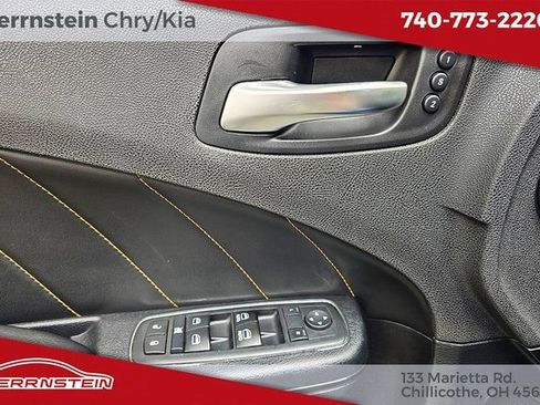 Used 2017 Dodge Charger R/T image 40