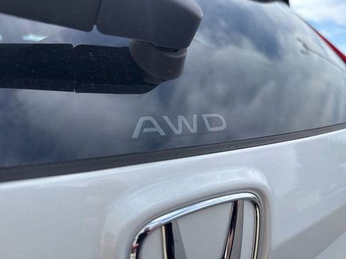 Used 2023 Honda CR-V EX-L image 5