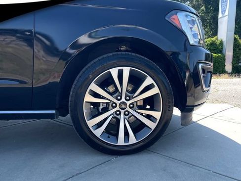 Used 2020 Ford Expedition Max Platinum AWD/4WD image 9