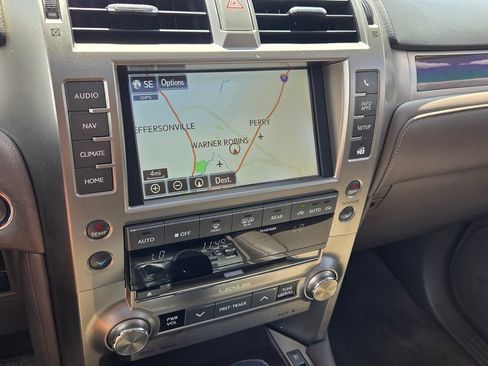 Used 2019 Lexus GX 460 Premium AWD/4WD image 21