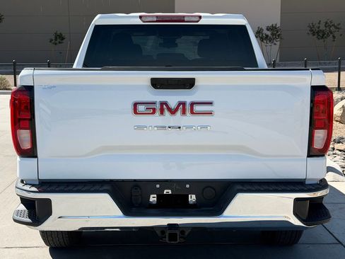 Used 2023 GMC Sierra 1500 Pro w/ Pro Value Package AWD/4WD image 7