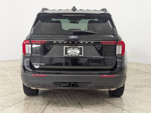 New 2026 Ford Explorer Active image 10