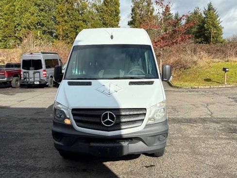 Used 2017 Mercedes-Benz Sprinter 3500 image 6