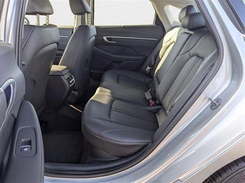 New 2025 Hyundai Sonata Limited image 15