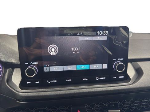 Used 2025 Honda Accord SE image 14
