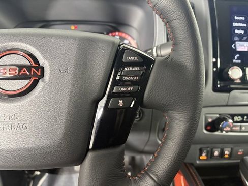 Used 2023 Nissan Frontier PRO-4X w/ Pro-4X Premium Package image 16