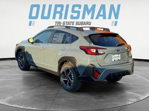 Used 2024 Subaru Crosstrek 2.0i Premium image 4
