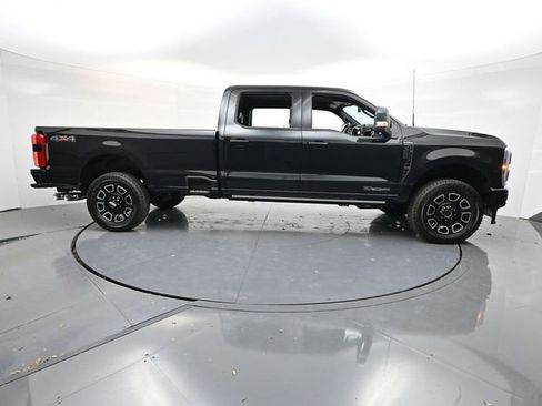 New 2026 Ford F250 Platinum image 8