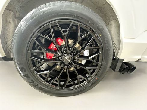Used 2023 Ford F150 XLT RWD image 32