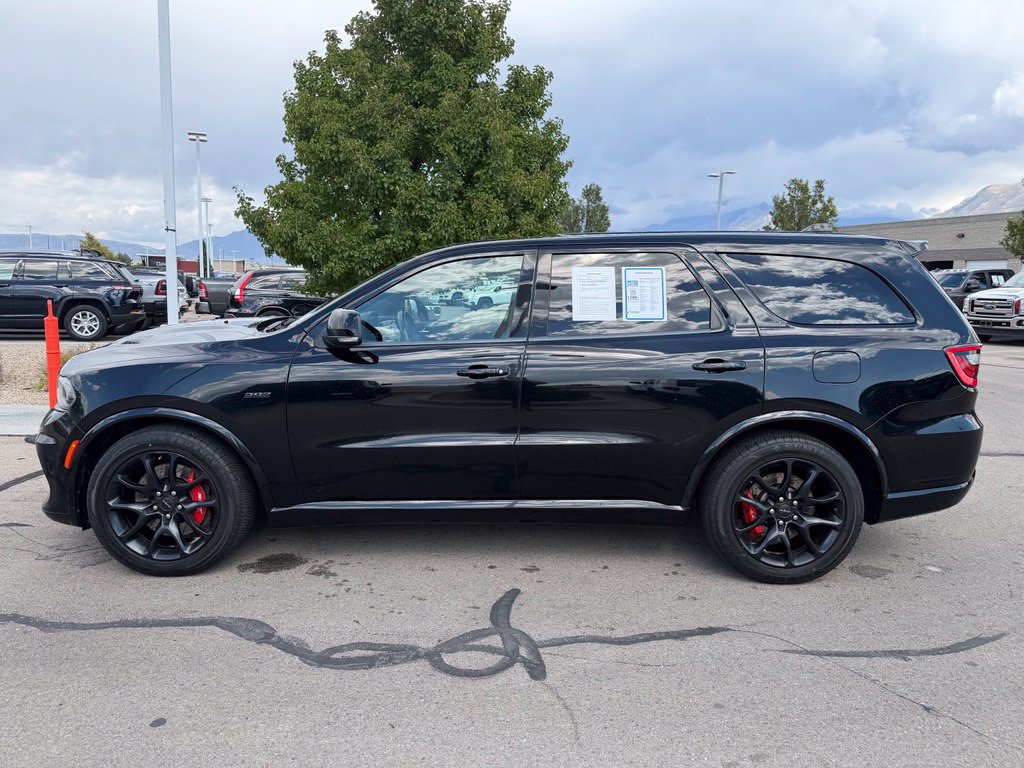 Used 2022 Dodge Durango SRT w/ Technology Group AWD/4WD image 2