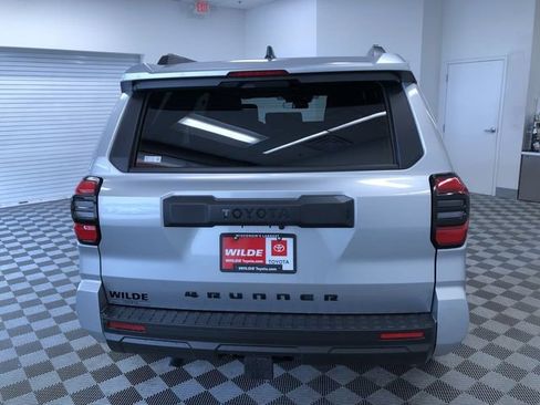 New 2026 Toyota 4Runner SR5 RWD image 13
