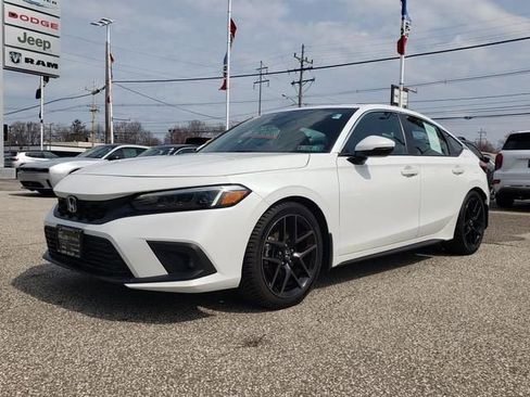 Used 2023 Honda Civic Sport Touring image 8