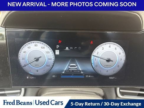 Used 2024 Hyundai Elantra SEL w/ Convenience Package FWD image 13